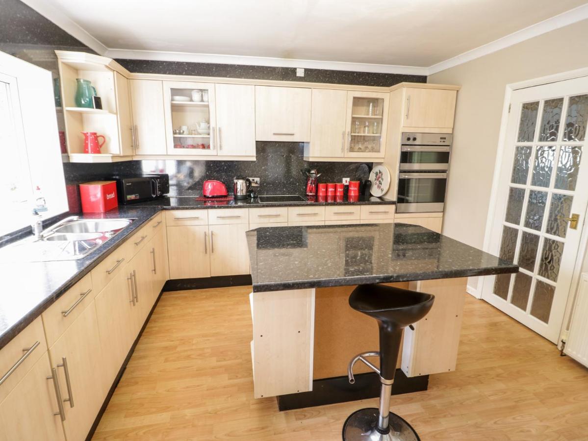 Treetops Colwyn Bay Εξωτερικό φωτογραφία